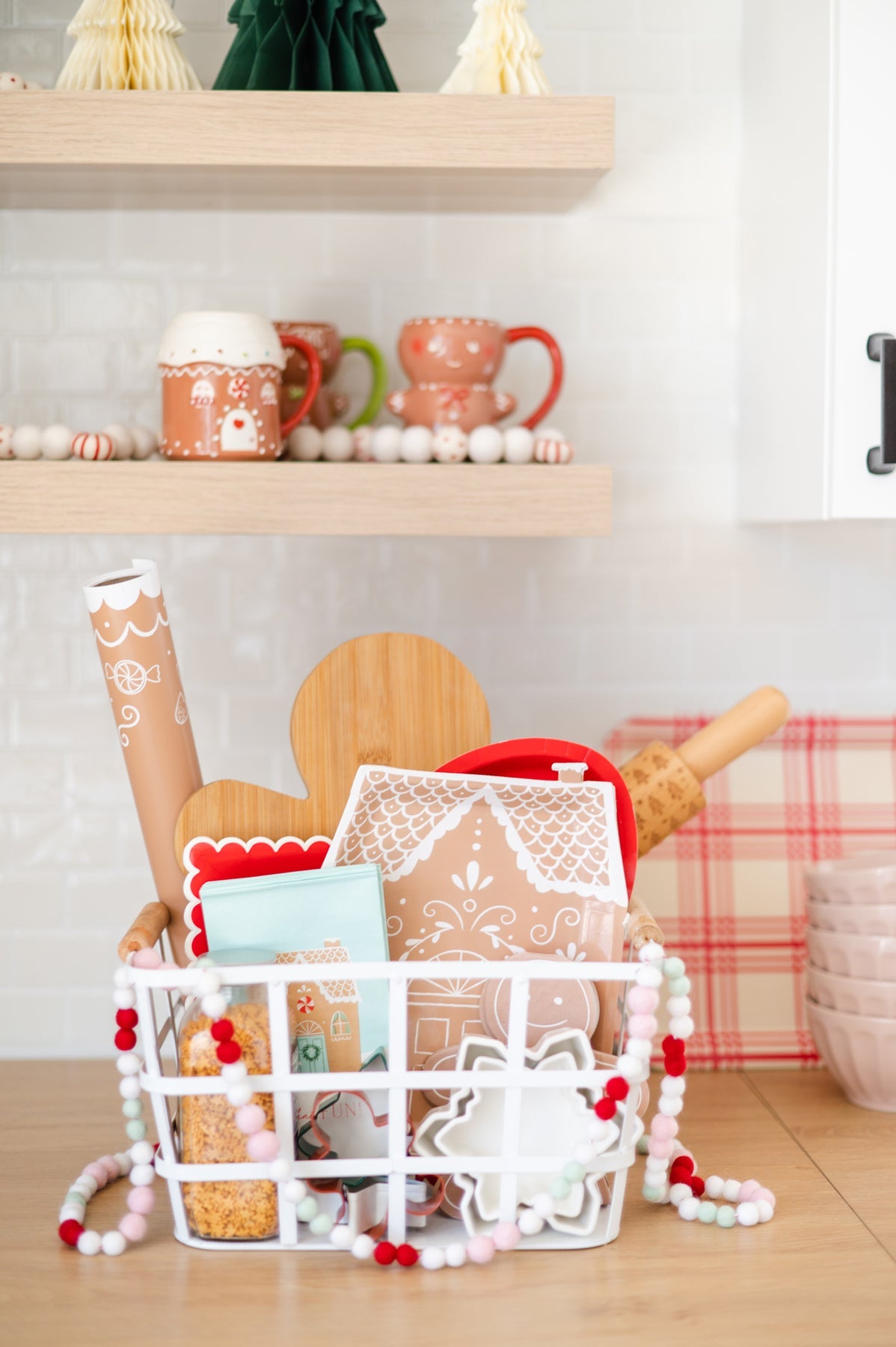 Christmas occasion bin by shakira