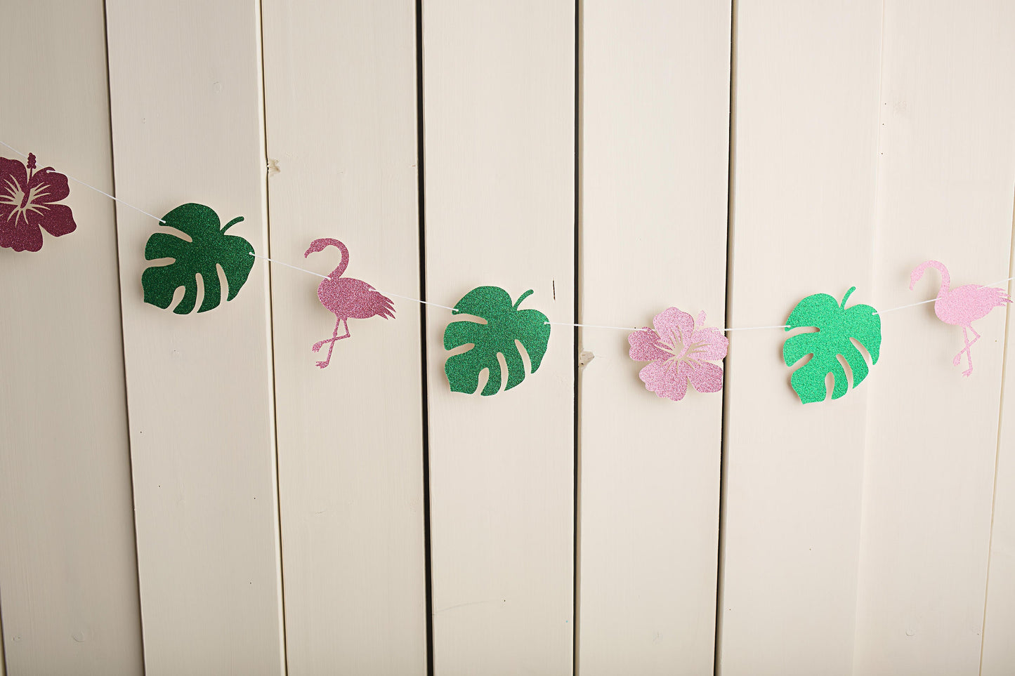 Tropical Flammingo Garland - glitterpaperscissors