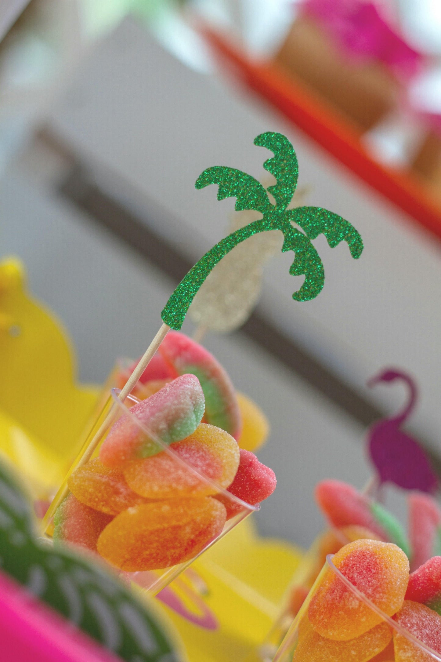 Tropical Cupcake Toppers - glitterpaperscissors