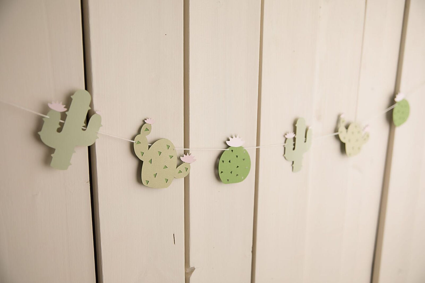 Cactus Garland - glitterpaperscissors