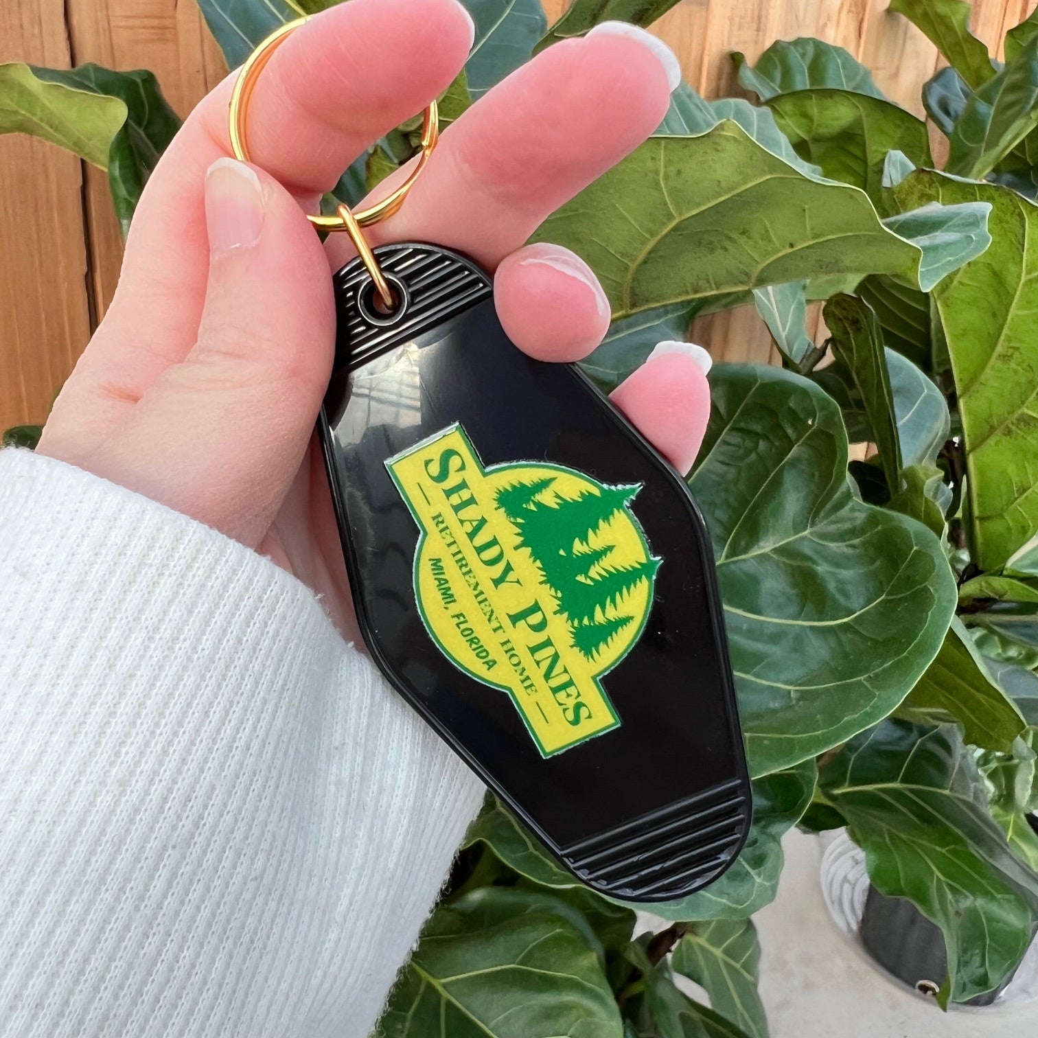 golden girls inspired shady pines motel keychain