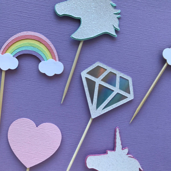 Unicorn Cupcake Toppers - glitterpaperscissors
