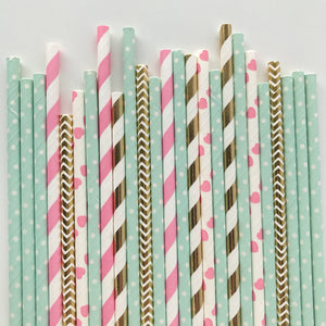 Mint Paper Straws - glitterpaperscissors