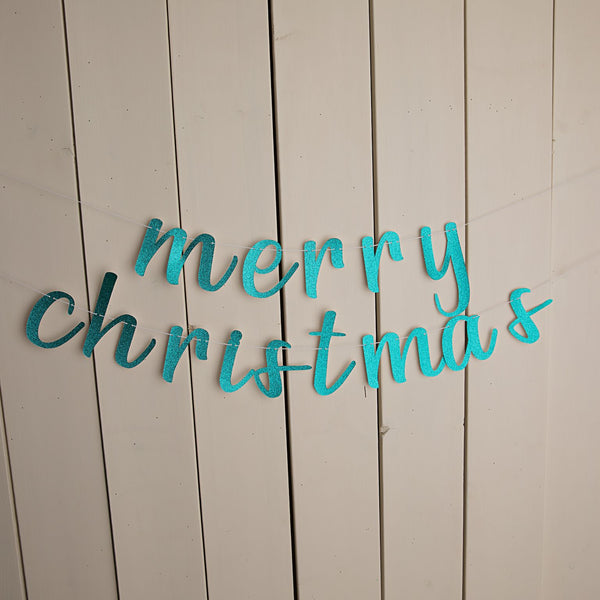 Merry Christmas Banner - glitterpaperscissors
